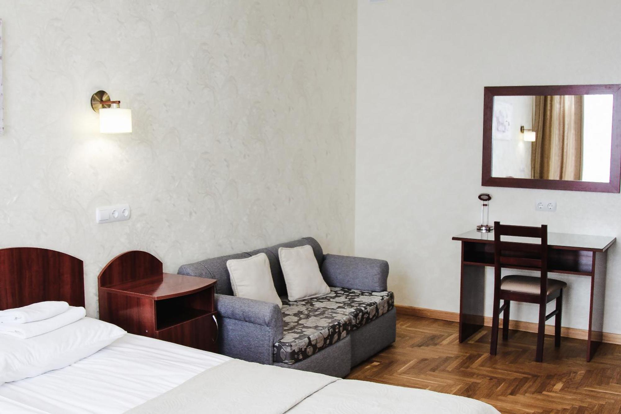 Hotel Sluch Starokostyantyniv Habitación foto